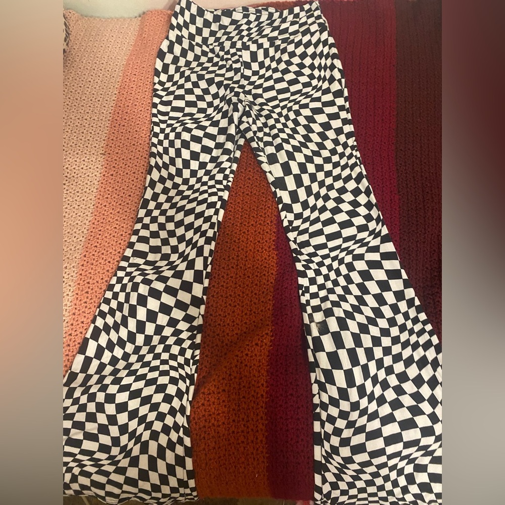 Checkered Flare Leggings